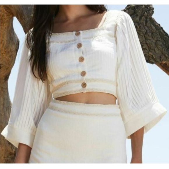 The Jetset Diaries TJD Sonnet Crop Top Ivory - Picture 6 of 7